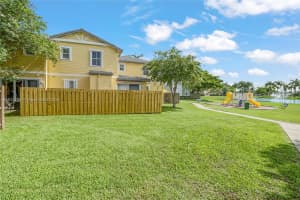 2928 SE 2nd St UNIT 3, Homestead, FL 33033, Sold 11/08/24