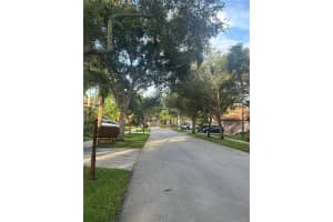 18115 NW 15th Ct, Pembroke Pines, FL 33029, Sold 11/18/24