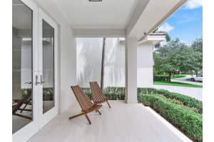 8051 SW 178th St, Palmetto Bay, FL 33157, Sold 12/13/24