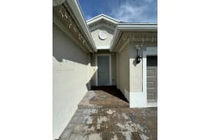 26948 SW 132 Ct Rd, Naranja, FL 33032, Sold 09/19/24