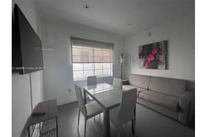 600 15th St APT 4, Miami Beach, FL 33139, Sold 06/20/25