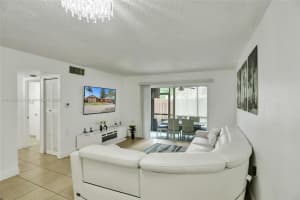 11269 SW 88th St #108j, Miami, FL 33173, Sold 11/12/24