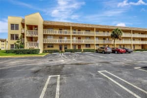 6051 NW 61st Ave APT 203, Tamarac, FL 33319, Sold 12/06/24