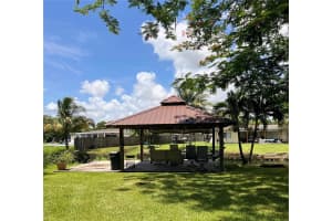 10210 Dolphin Rd, Cutler Bay, FL 33157, Sold 10/25/24