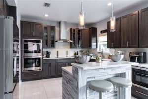 7432 NW 23rd St, Pembroke Pines, FL 33024, Sold 11/25/24