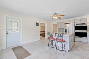 1060 SW 29th St, Fort Lauderdale, FL 33315, Sold 01/15/25