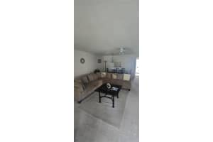 4140 NW 44th Ave APT 204, Lauderdale Lakes, FL 33319, Sold 01/29/25
