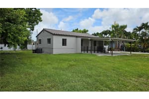 7625 SW 18th St, Miami, FL 33155, Sold 01/21/25