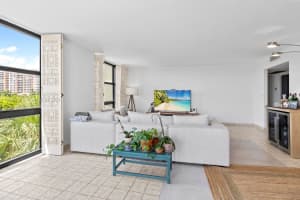 1121 Crandon Blvd APT E308, Key Biscayne, FL 33149, Sold 11/08/24