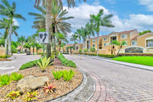 7940 N Nob Hill Rd APT 106, Tamarac, FL 33321, Sold 10/22/24