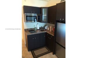 6345 Collins Ave APT 528, Miami Beach, FL 33141, Sold 11/08/24