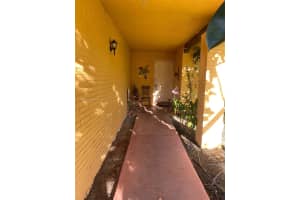 15647 SW 113th Pl, Miami, FL 33157, Sold 10/03/24