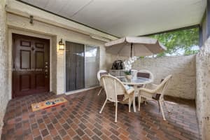 9422 Oakburst Ln, Tamarac, FL 33321, Sold 09/20/24