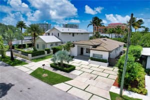 1860 NE 124th St, North Miami, FL 33181, Sold 12/03/24