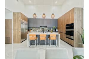 4465 NW 93rd Doral Ct, Doral, FL 33178, Sold 10/04/24