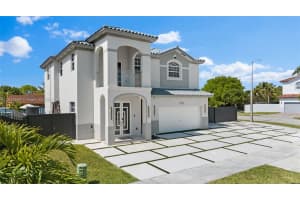 12980 SW 203rd Ln, Miami, FL 33177, Sold 10/01/24