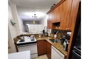 2899 Collins Ave APT 744, Miami Beach, FL 33140, Sold 12/13/24