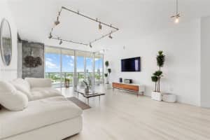 450 Alton Rd, Miami Beach, FL 33139, Sold 11/13/24