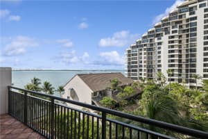 540 Brickell Key Dr APT 721, Miami, FL 33131, Sold 04/02/25