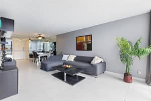 1000 Parkview Dr, Hallandale Beach, FL 33009, Sold 09/17/24