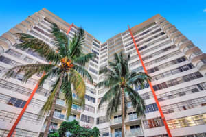 1351 NE Miami Gardens Dr APT 304E, Miami, FL 33179, Sold 10/02/24