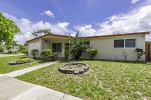 7190 Harding St, Hollywood, FL 33024, Sold 03/03/25