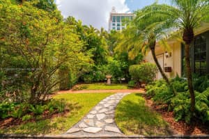 410 Alhambra Cir, Coral Gables, FL 33134, Sold 10/10/24