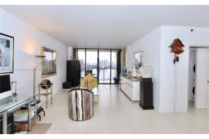 4000 Island Blvd APT 1805, Aventura, FL 33160, Sold 11/20/24