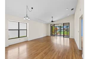 4920 Boxwood Cir, Boynton Beach, FL 33436, Sold 10/04/24
