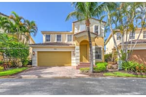 3210 NE 212th St, Miami, FL 33180, Sold 05/20/25