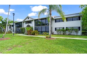 811 NE 199th St, Miami, FL 33179, Sold 10/04/24