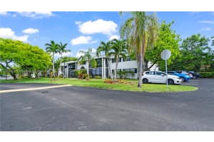 811 NE 199th St, Miami, FL 33179, Sold 10/04/24