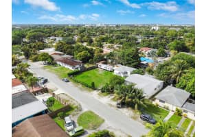 255 NE 161st St, Miami, FL 33162, Sold 11/12/24