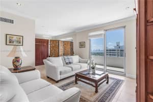 5555 Collins Ave, Miami, FL 33140, Sold 03/06/25