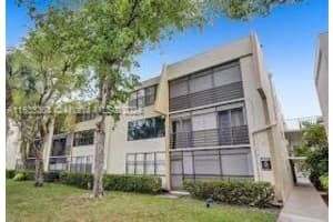 20200 E Country Club Dr, Aventura, FL 33180, Sold 10/02/24