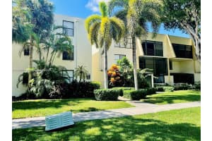 20200 E Country Club Dr, Aventura, FL 33180, Sold 10/02/24