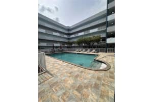 8261 NW 8th St APT 331, Miami, FL 33126, Sold 05/23/25