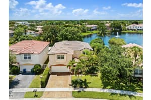 71 Gables Blvd, Weston, FL 33326, Sold 11/07/24