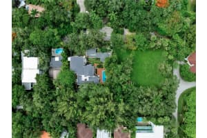 3501 Avocado Ave Miami, FL 33133 Sold 03/07/25