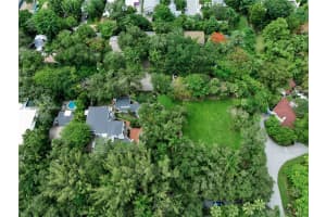 3501 Avocado Ave Miami, FL 33133 Sold 03/07/25