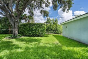 31 Samana Dr, Miami, FL 33133, Sold 11/22/24