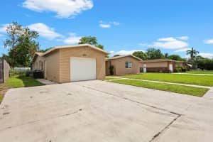 6831 SW 10th Ct, North Lauderdale, FL 33068, Sold 10/31/24