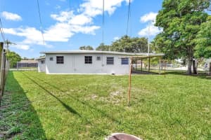 8135 SW 13th St, Miami, FL 33144, Sold 09/26/24