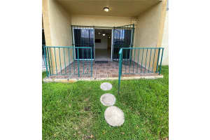 4525 W 20 Av 123, Hialeah