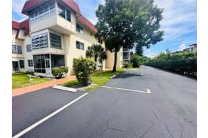 3071 NW 47th Terrace APT 123, Lauderdale Lakes, FL 33313, Sold 11/12/24
