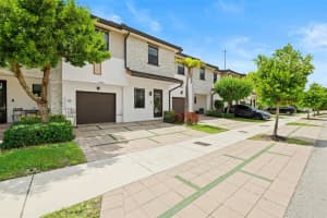 15490 NW 91st Ct, Miami Lakes, FL 33018, Sold 10/01/24