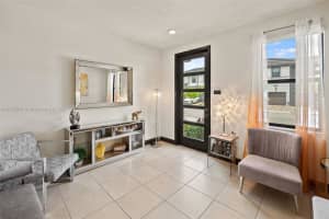 15490 NW 91st Ct, Miami Lakes, FL 33018, Sold 10/01/24