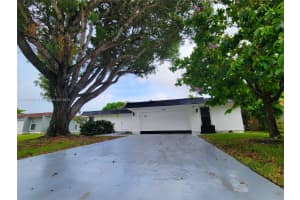 7009 NW 64th St, Tamarac, FL 33321, Sold 10/01/24