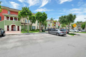 11002 NW 83rd St APT 102, Doral, FL 33178, Sold 11/08/24