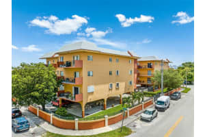 2921 SW 10th St APT 36, Miami, FL 33135, Sold 02/04/25